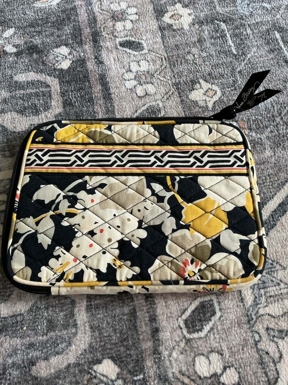 Vera Bradley Quilted E-Reader Protective Sleeve in Dogwood Print